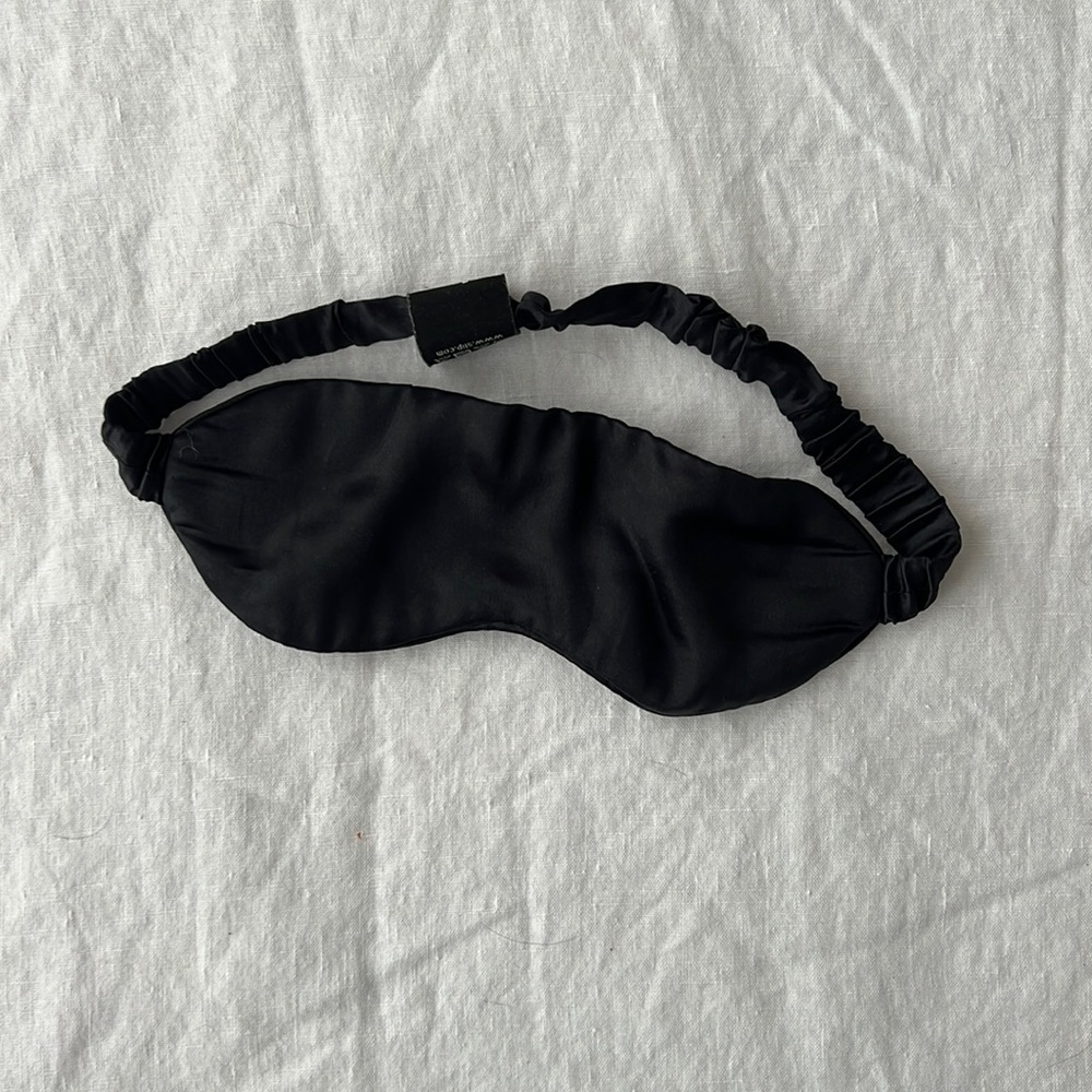 Slip black silk eye mask sleep mask